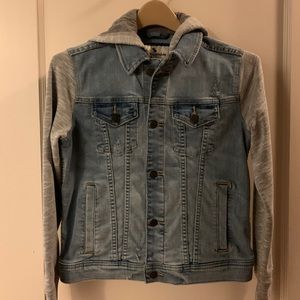 Abercrombie kids Jean jacket, size 9/10